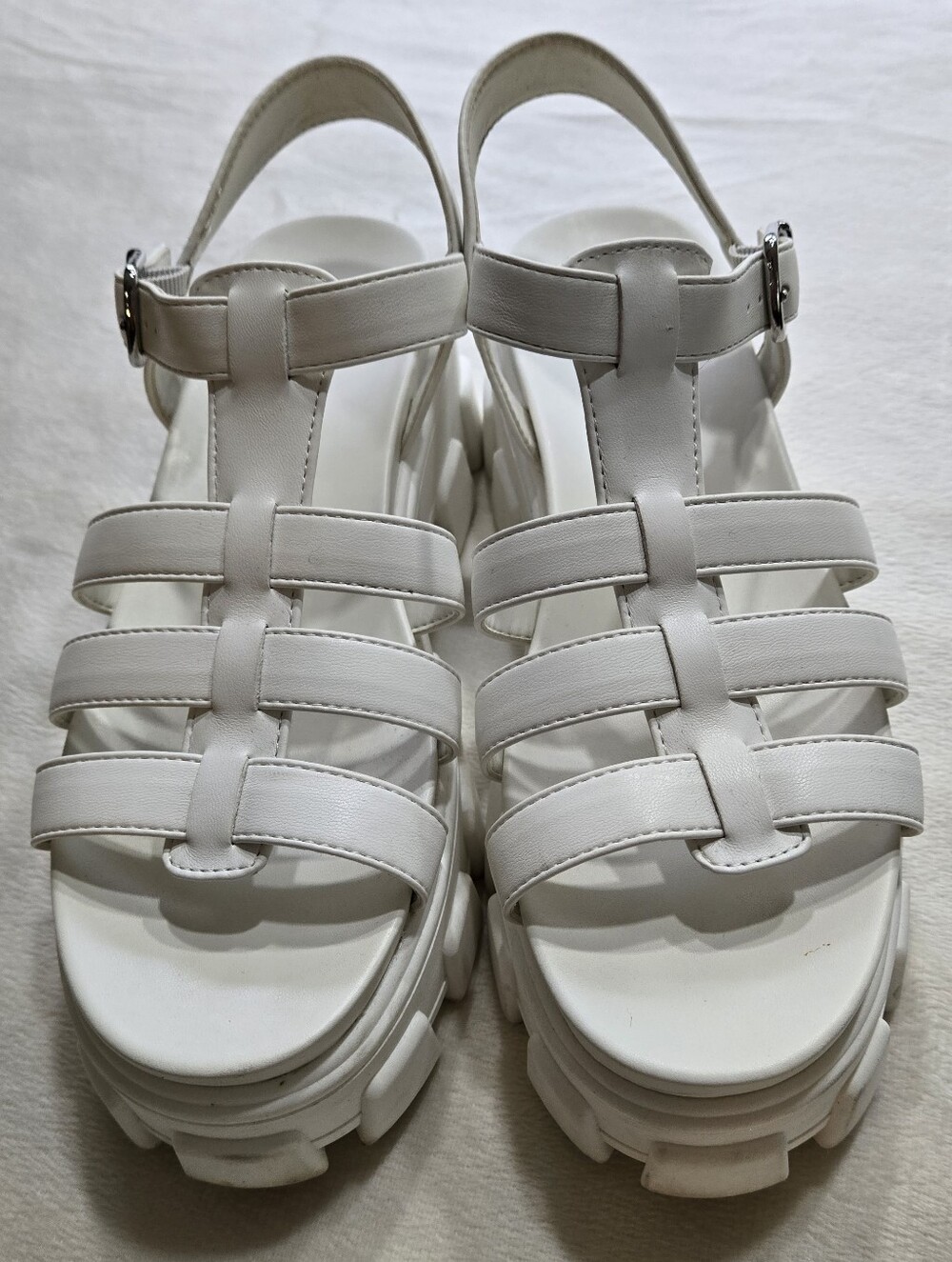 Circus by Sam Edelman Gilla Chunky Strappy Platform Sandals in White Size 8